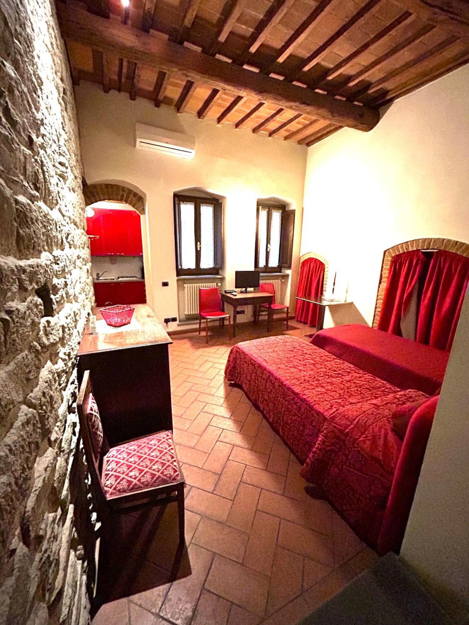 La Corte Del Re Suite & Rooms Αρέτσο Εξωτερικό φωτογραφία